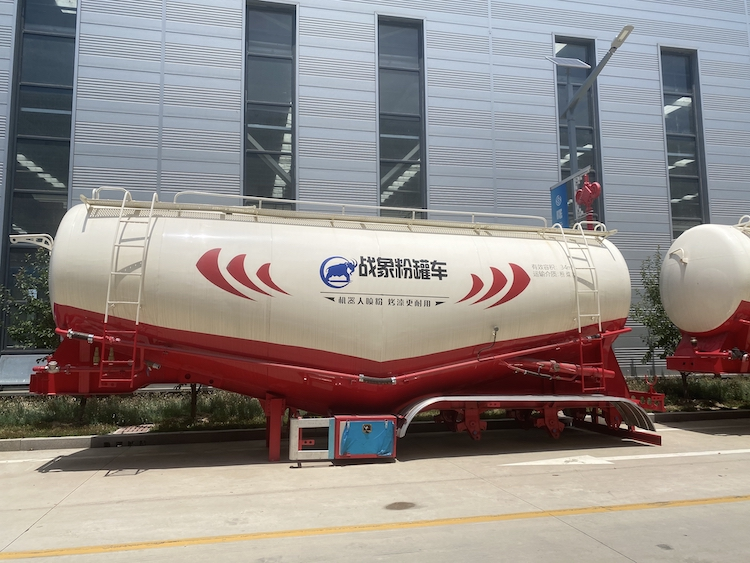 30CBM 40CBM Cement Bulk Tanker